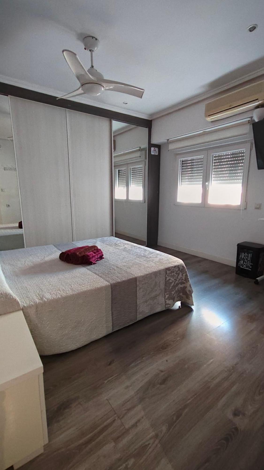 Paul'S Rooms - No Turistico Valenza Esterno foto